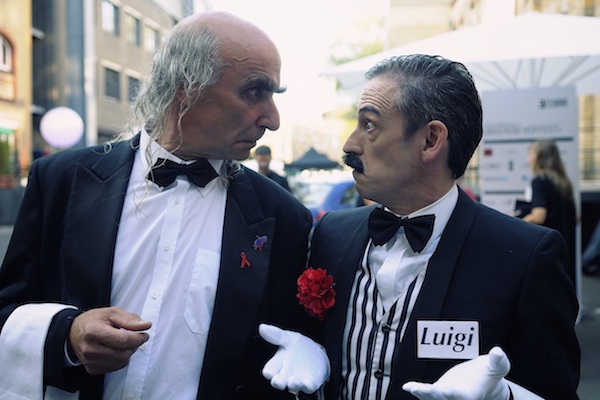 Monsieur Lutz & Luigi, das Comedy-Kellner-Duo